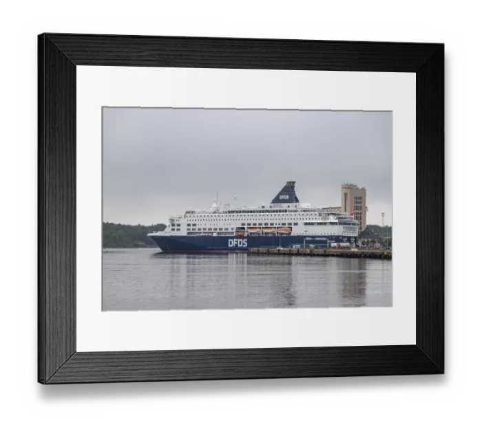 Framed Print : A picture of a DFDS cruise