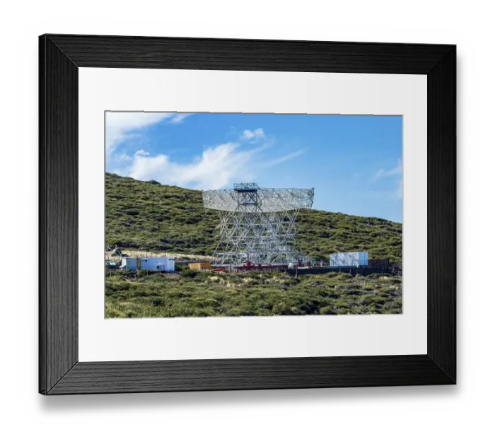 Framed Print : La Palma, observatory with radio telescope on the Roque de los Muchachos