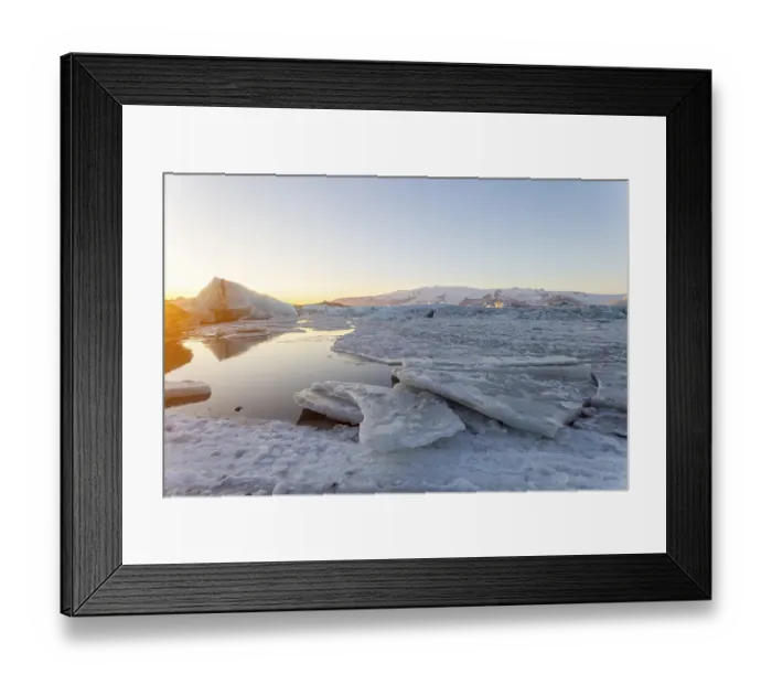 Framed Print : The Glacier Lagoon Jokulsarlon in Iceland