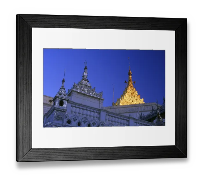 Framed Print : The Setkyathiha Paya was built in 1884 by King Thibaw