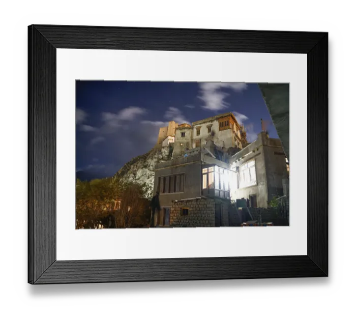 Framed Print : The photo of Leh Palace at night time