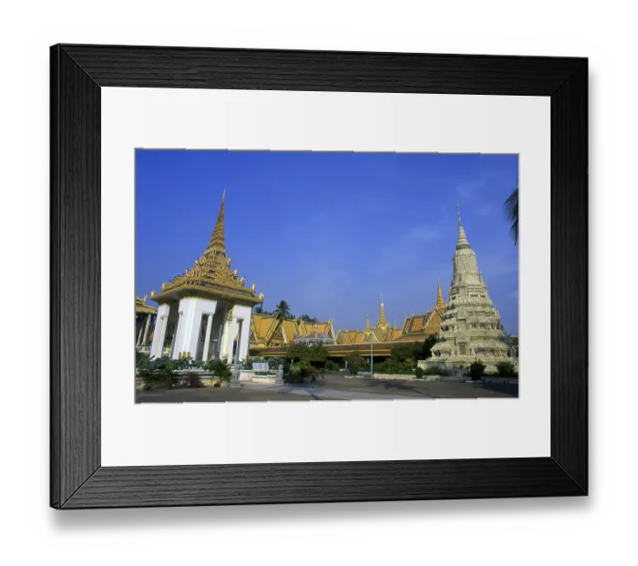 Framed Print : The Royal Palace (Preah Barum Reacha Veang Nei Preah Reacheanachak Kampuchea) and Silver Pagoda