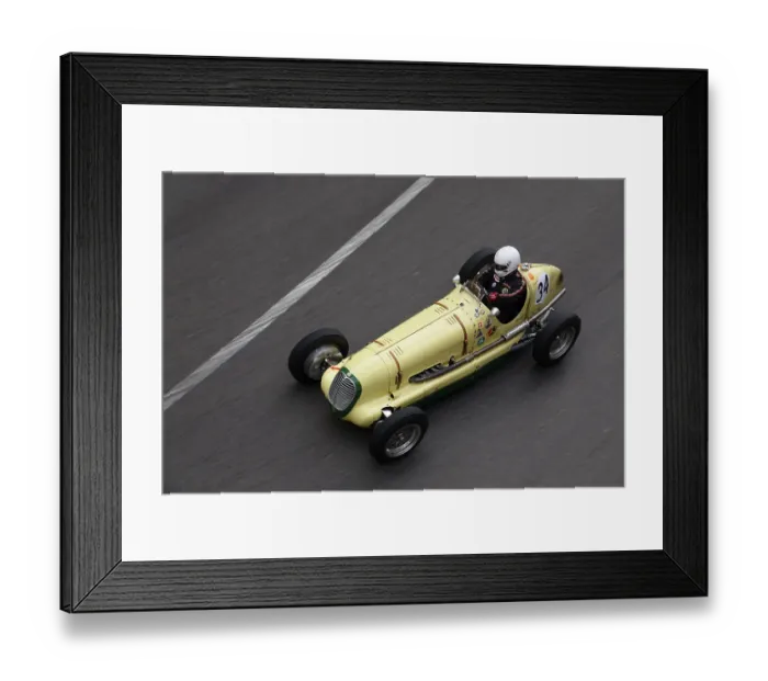 Framed Print : Maserati 6CM from 1938, parade of vintage pre-war racing cars Framed Print : Maserati 6CM from 1938, parade of vintage pre-war racing cars