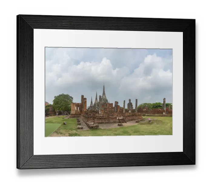 Framed Print : A picture of the Wat Phra Si Sanphet Temple
