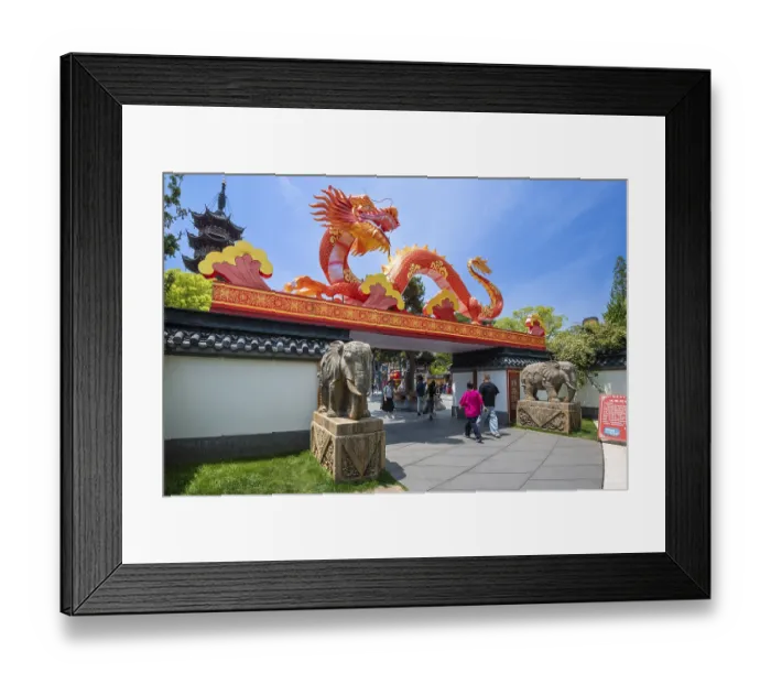 Framed Print : Entrance, Buddhist temple, Longhua Temple