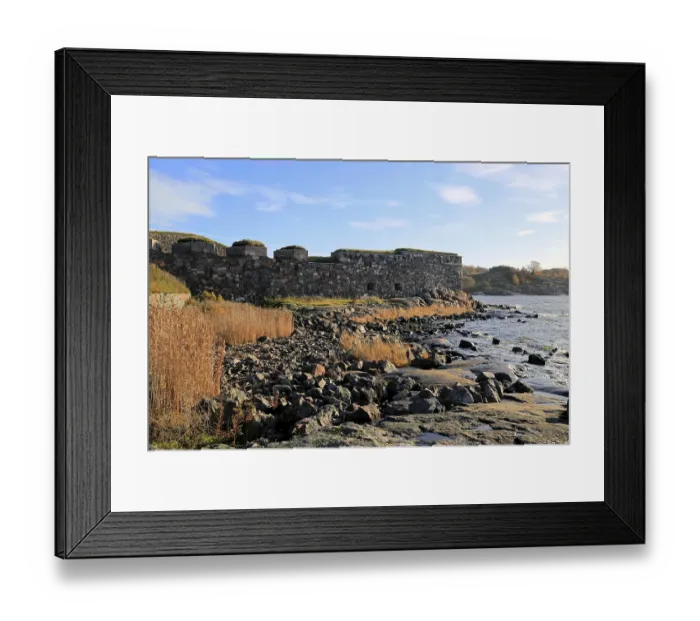 Framed Print : Historic fortifications facing the Gulf of Finland on Kustaanmiekka island Framed Print : Historic fortifications facing the Gulf of Finland on Kustaanmiekka island