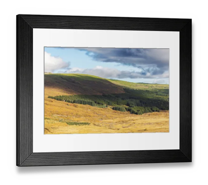 Framed Print : Iceland inland in autumn, green grass turning yellow