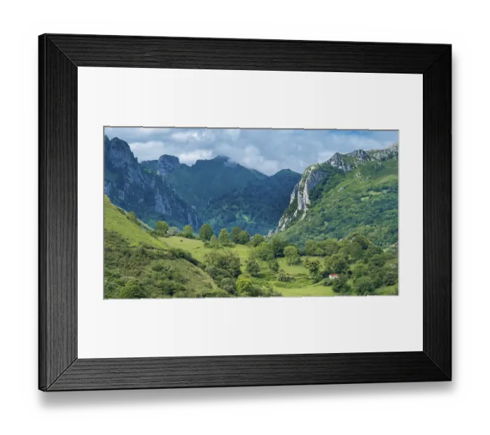 Framed Print : Mountain Range, Picos de Europa National Park