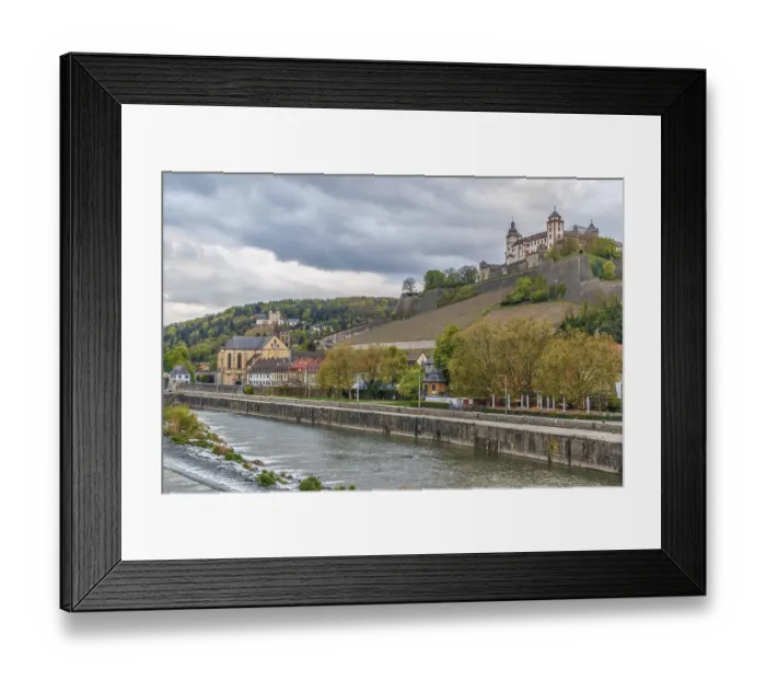 Framed Print : View of Marienberg Fortress from the Alte Mainbrucke Framed Print : View of Marienberg Fortress from the Alte Mainbrucke