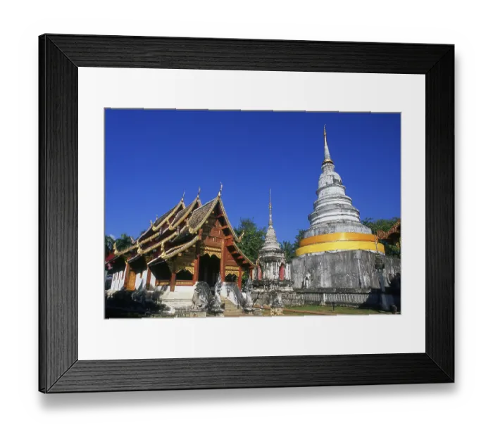 Framed Print : Wat Phra Singh or to give it its full name