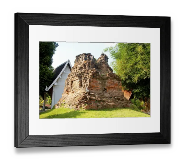 Framed Print : Wat Phra Kaeo Don Tao (The Monastery of the Emerald Buddha on the Water Jar Knoll)