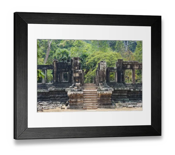 Framed Print : Bayon, a Khmer temple complex in Angkor Thom Framed Print : Bayon, a Khmer temple complex in Angkor Thom