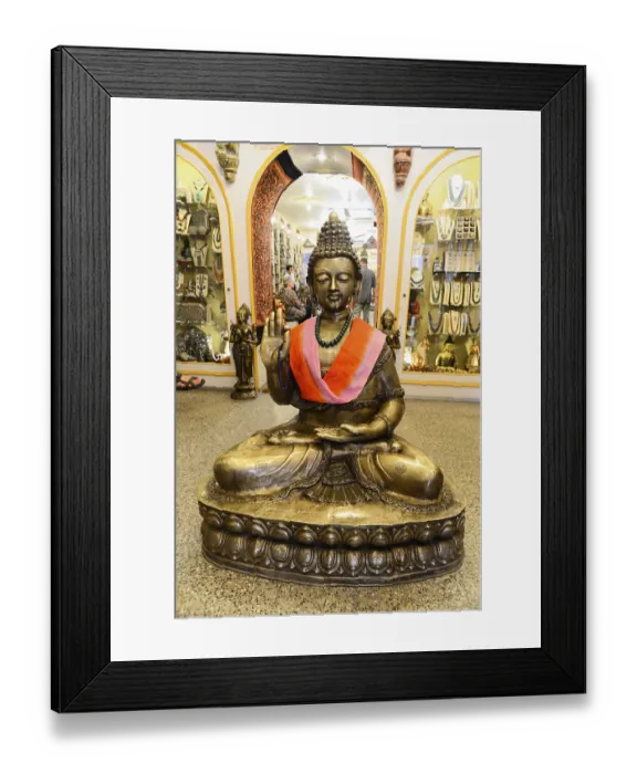Framed Print : Souvenirs, handicrafts in Madurai