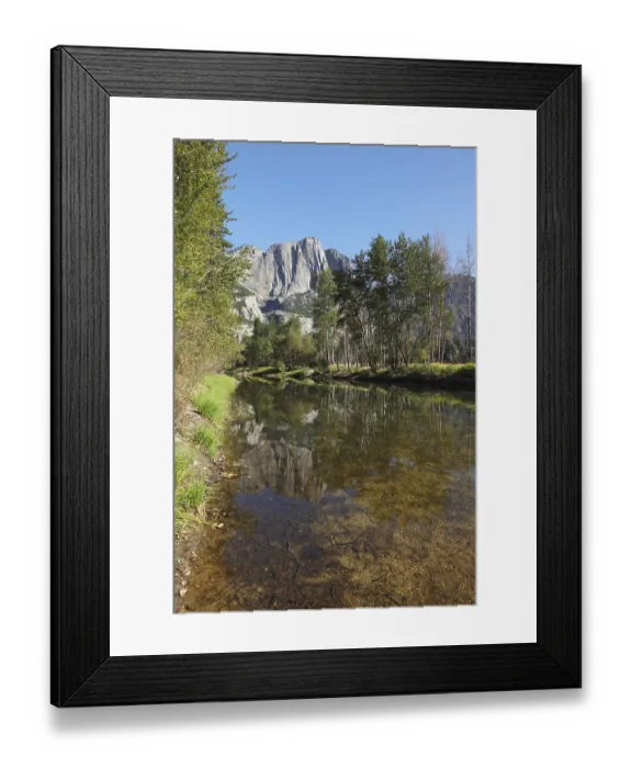 Framed Print : The famous valley of the Merced River in Yosemite