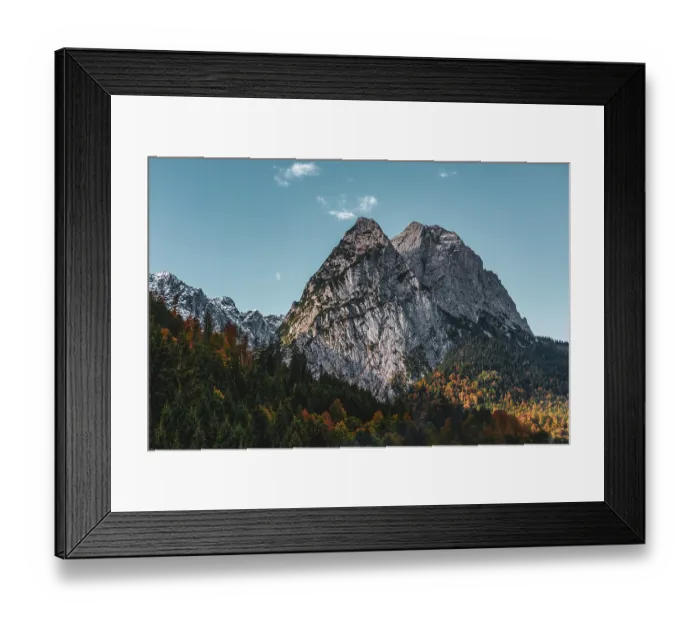 Framed Print : View of the Bavarian Alps in autumn in Germany Framed Print : View of the Bavarian Alps in autumn in Germany