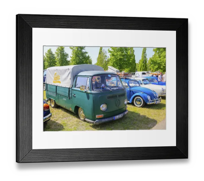 Framed Print : Volkswagen VW Transporter T2 Bulli platform lorry Framed Print : Volkswagen VW Transporter T2 Bulli platform lorry