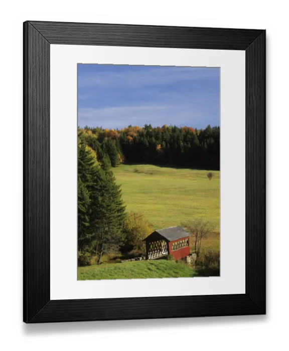 Framed Print : High Mowing Farm covered bridge, Vermont, USA