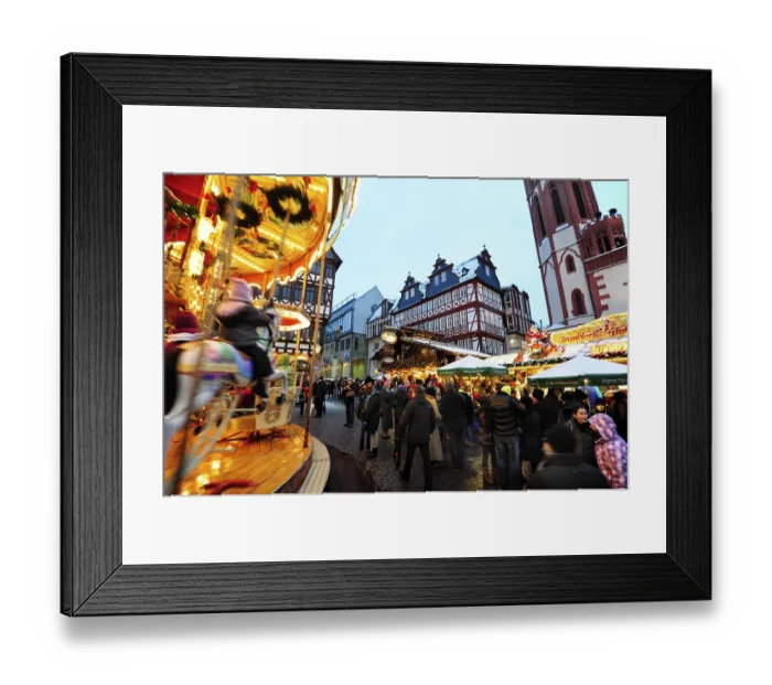 Framed Print : Christmas market, carousel and half-timbered houses at the Romer