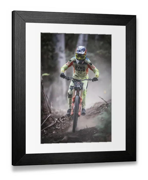 Framed Print : MAYDENA, AUSTRALIA - FEBRUARY 08