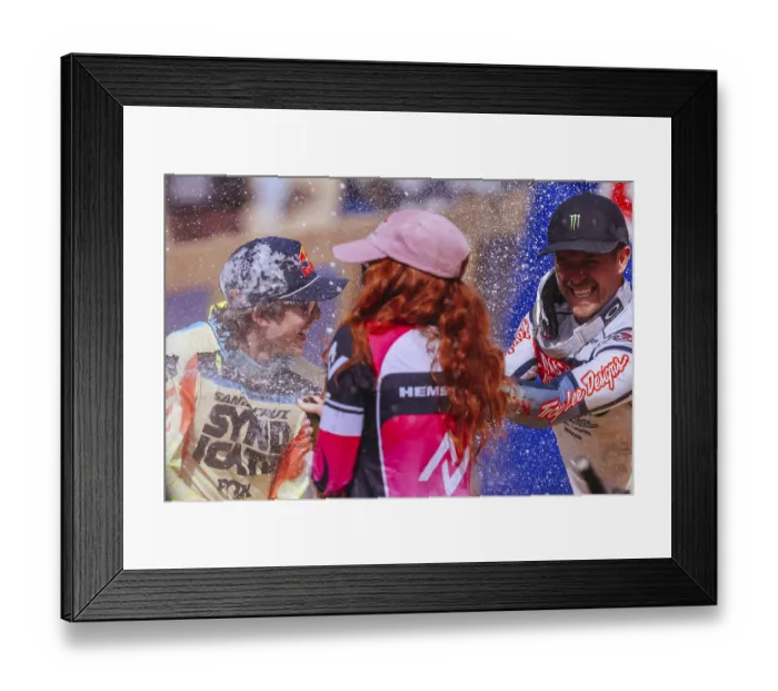 Framed Print : 2025 Red Bull Hardline Tasmanien - Endrunde Framed Print : 2025 Red Bull Hardline Tasmanien - Endrunde