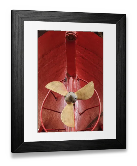Framed Print : Propeller in dry dock, Reykjavik, Iceland