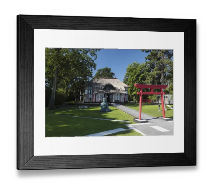 Framed Print : Thatched roof house Mikado Garden with Buddha rope Framed Print : Thatched roof house Mikado Garden with Buddha rope