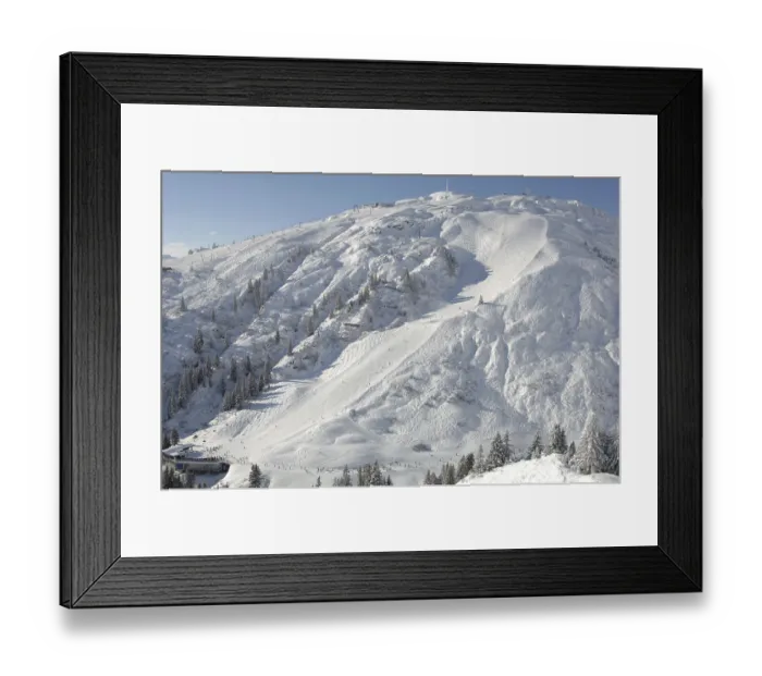 Framed Print : Ski slopes in Sankt Anton, in the background the Kandahar slope from the Galzig into the valley