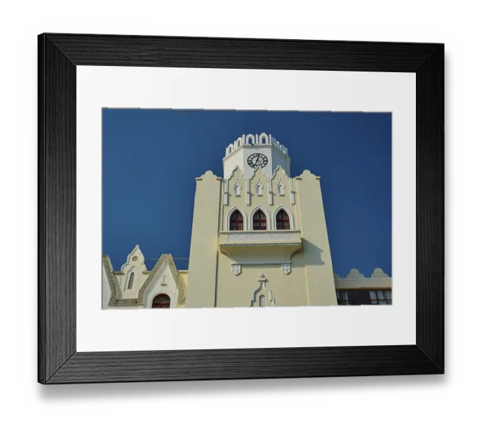 Framed Print : Palace of Justice, colonial building Framed Print : Palace of Justice, colonial building