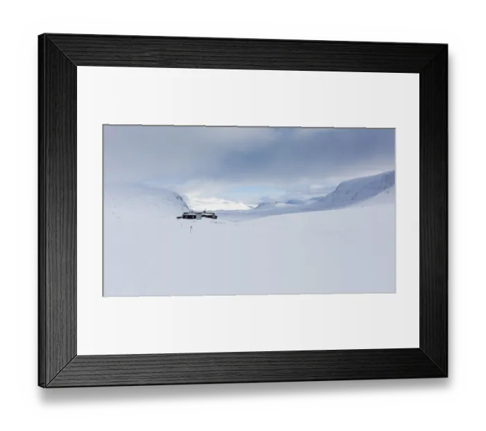 Framed Print : Hut on the Tjaktja Pass, Kungsleden or king's trail