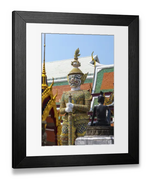 Framed Print : Giant demon and guard in the Wat Phra Kaeo