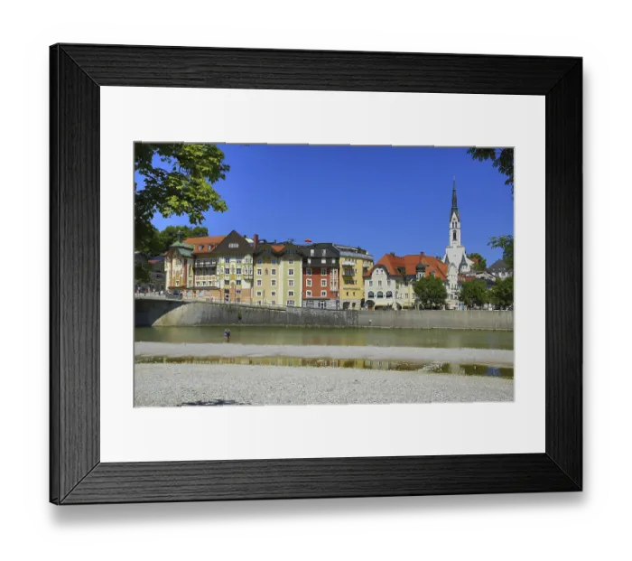 Framed Print : Twonscape with Isar and Parish Church of the Assumption Framed Print : Twonscape with Isar and Parish Church of the Assumption