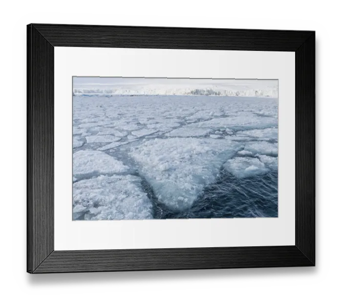 Framed Print : Palanderbukta Bay, Packeismuster