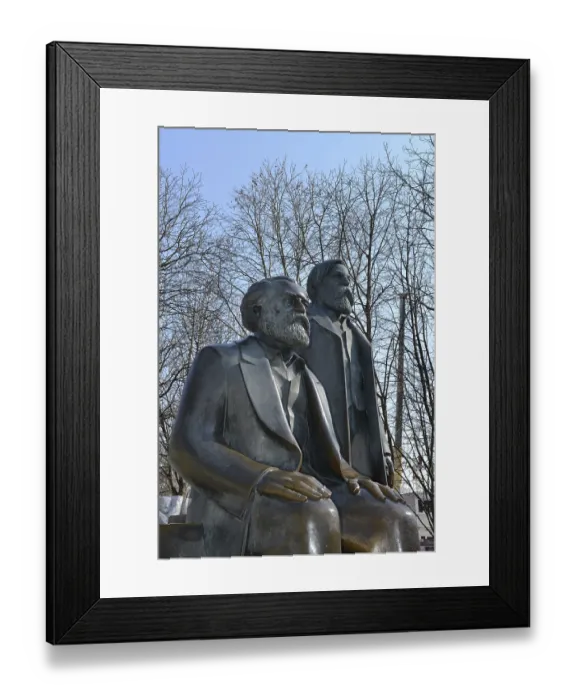 Framed Print : Marx Engels Monument, Spandauer StraBe