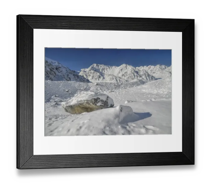 Framed Print : Picturesque view of Himalayas near Kanchenjunga