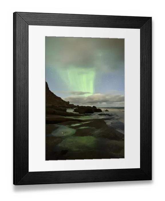 Framed Print : Northern Lights, Aurora Borealis above the beach of Utakleiv