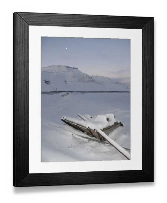 Framed Print : Remains of an old gypsum mine in Skansbukta with the sailing vessel