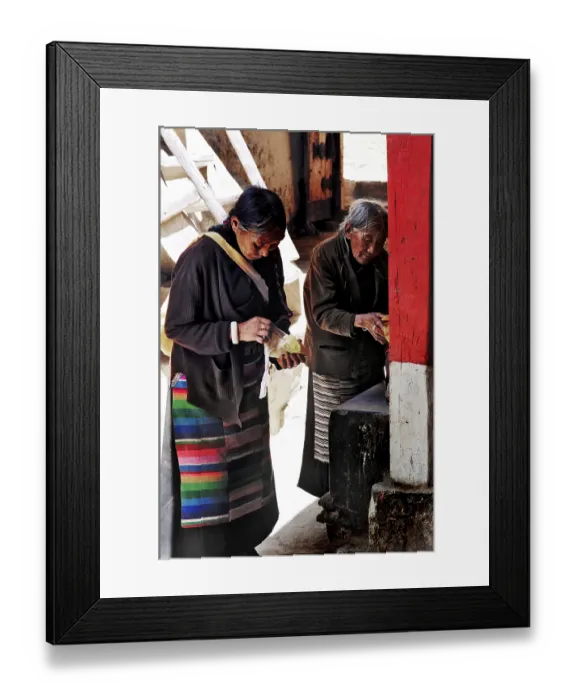Framed Print : 2 pilgrims at the Ganden convent (4300m) near Lhasa Framed Print : 2 pilgrims at the Ganden convent (4300m) near Lhasa