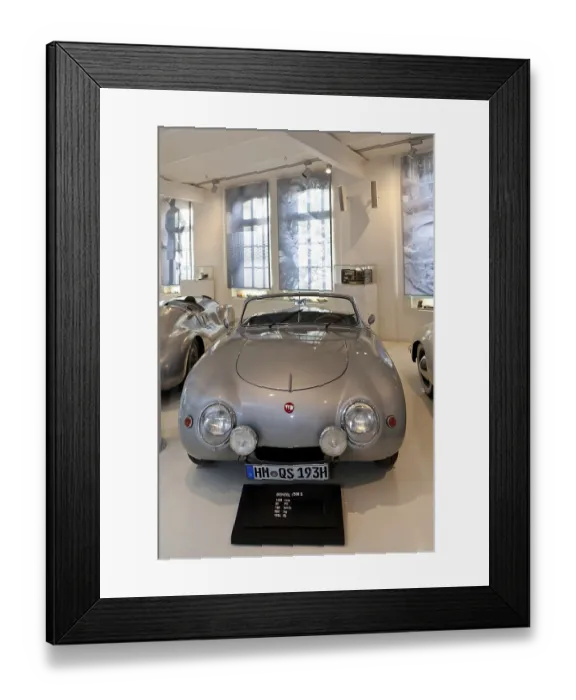 Framed Print : Vintage car, Prototyp Museum Hamburg