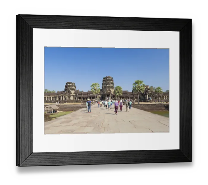 Framed Print : Causeway leading to the main entrance of Angkor Wat