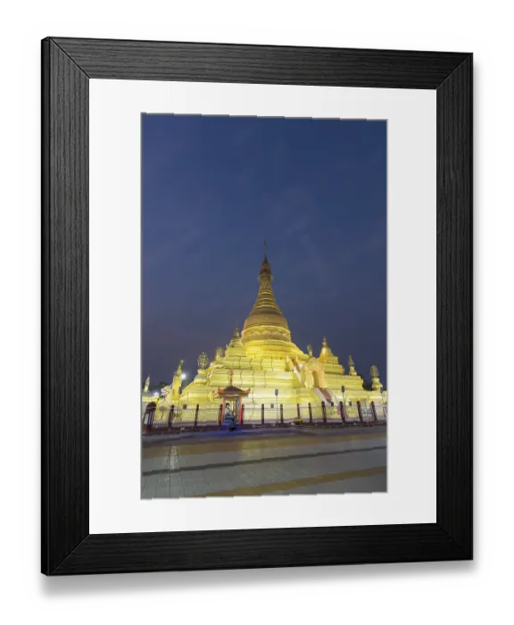 Framed Print : Stupa of the golden Eindawya Paya