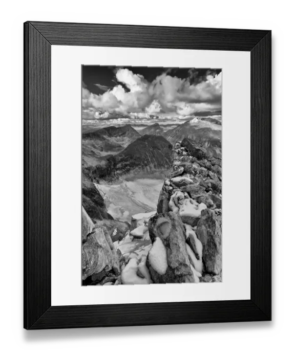 Framed Print : View from Storstyggesvanatinden mountain to Svanadalen valley and Snohetta mountain Framed Print : View from Storstyggesvanatinden mountain to Svanadalen valley and Snohetta mountain