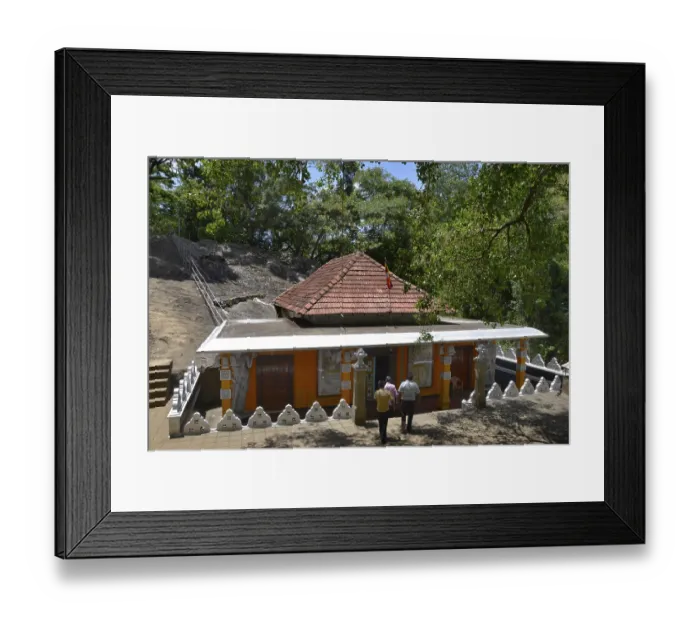 Framed Print : Dowa Temple, Bandarawela, Sri Lanka
