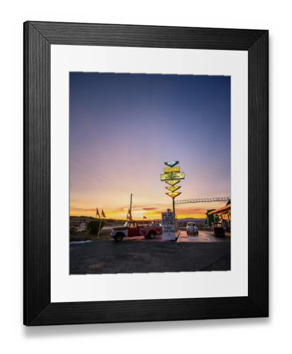 Framed Print : Historic rest stop and gas station with vintage cars Framed Print : Historic rest stop and gas station with vintage cars