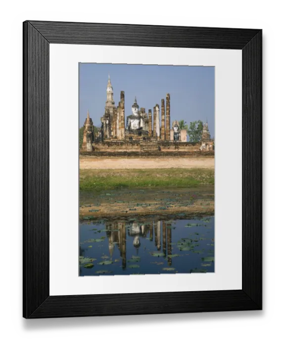 Framed Print : Seated Buddha, Wat Mahathat Temple
