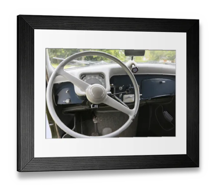 Framed Print : Oldtimer Citroen Traction 11 BL legere from 1957 in black