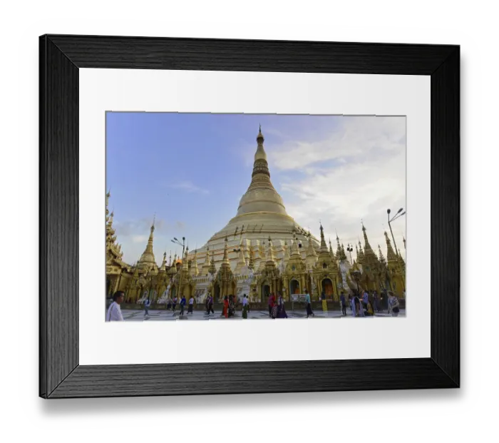 Framed Print : Shwedagon Pagoda, Yangon, Myanmar