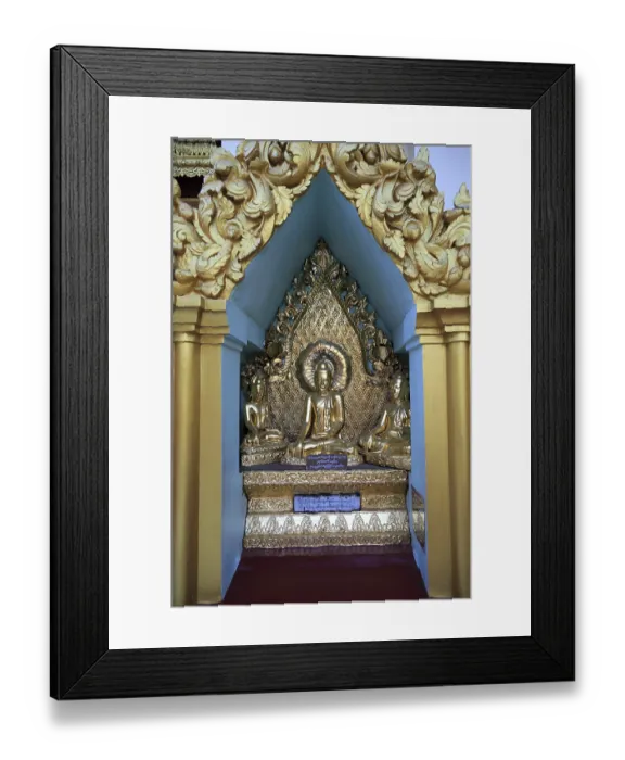 Framed Print : Seated Buddha statues Framed Print : Seated Buddha statues