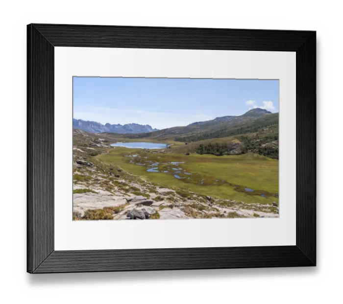 Framed Print : View over Lac de Nino with the mountain landscape of Restonica in the background