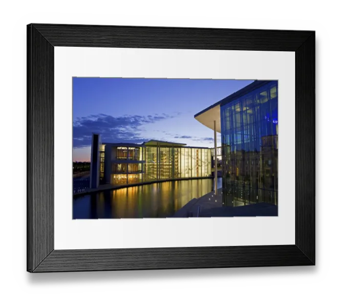 Framed Print : Elisabeth-Lueders-Haus building and the Spree River Framed Print : Elisabeth-Lueders-Haus building and the Spree River