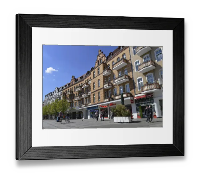 Framed Print : Gorkistrasse, Tegel, Reinickendorf